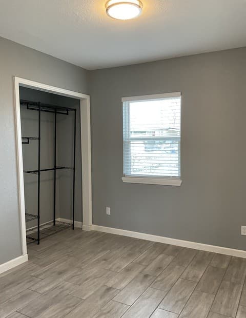 2703 Menchaca Unit 2 OR B — photo 5