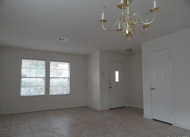 8026 Rio Niebla — photo 2