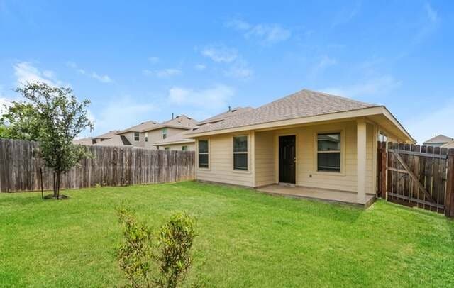 5207 Jade Crossing — photo 2