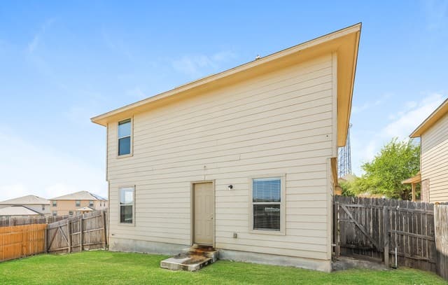 1426 Durango Run — photo 3