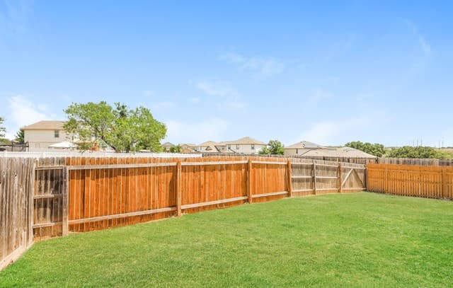 1426 Durango Run — photo 4