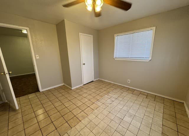 811 S General McMullen Unit 4 — photo 5