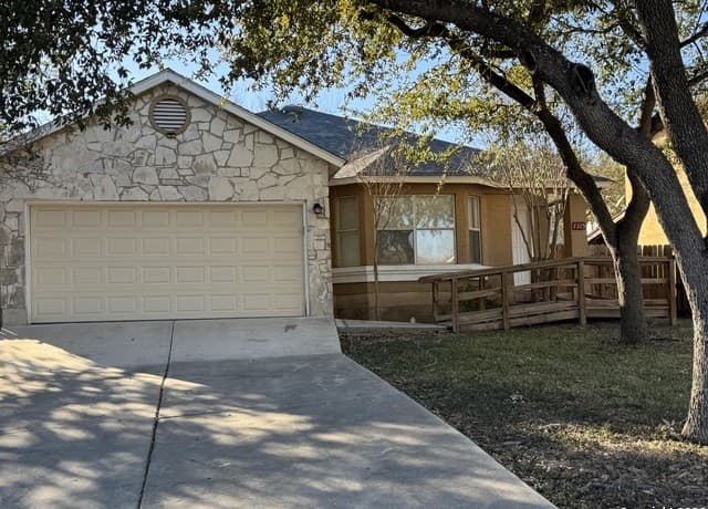 7315 Northallerton — photo 2