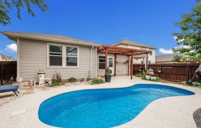 9525 Dak Ave — photo 1