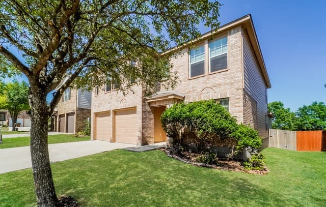 3838 Sausalito Fern — photo 2