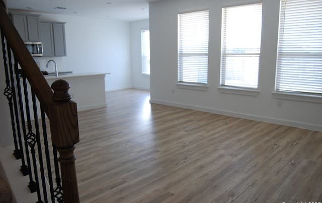 6307 Mifflin Way — photo 4