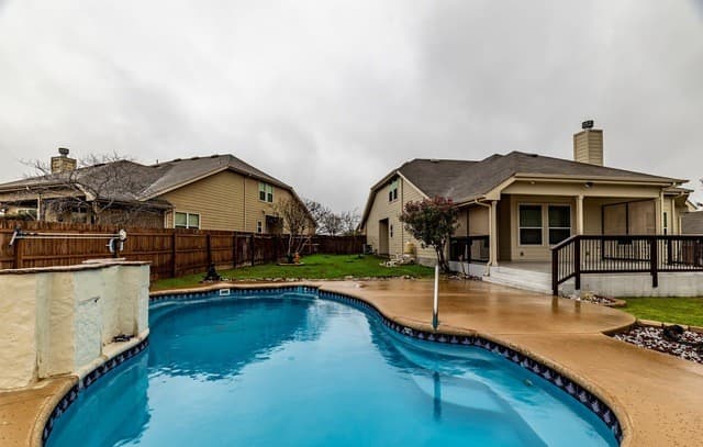 7402 Elegante — photo 4