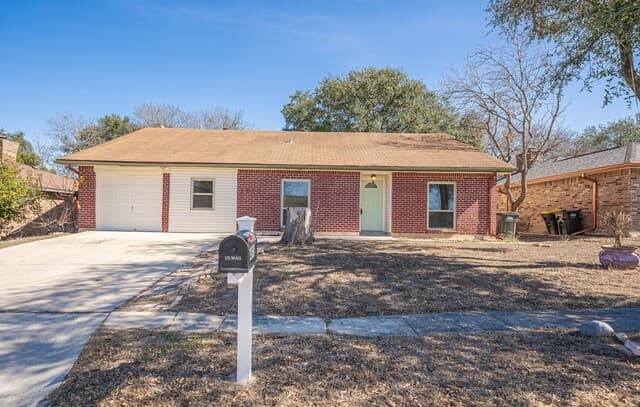 4918 Brookhead — photo 3