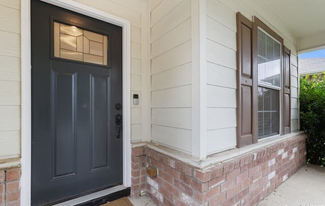 9418 Madison Crk — photo 2