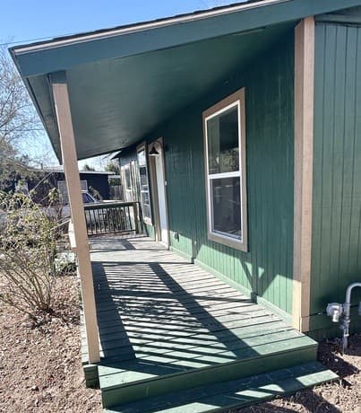 715 W Gerald — photo 3