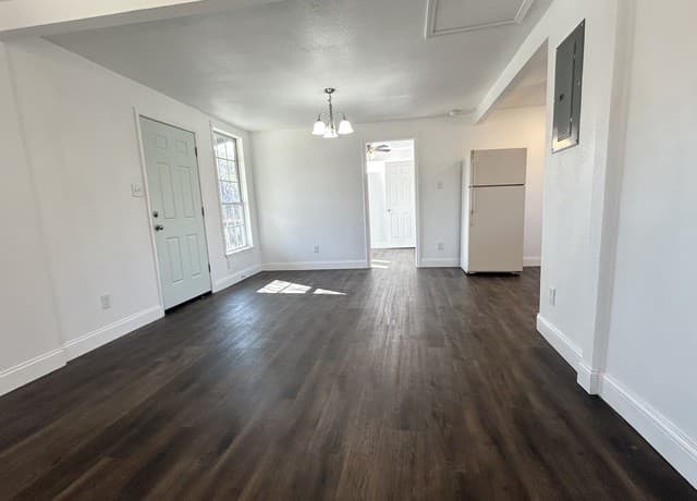 715 W Gerald — photo 5