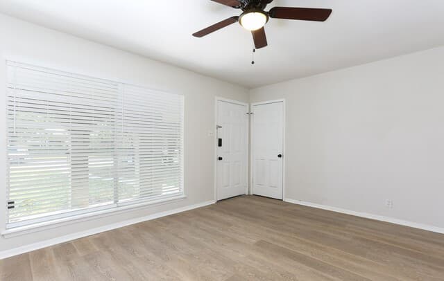 2027 Leesburg — photo 3