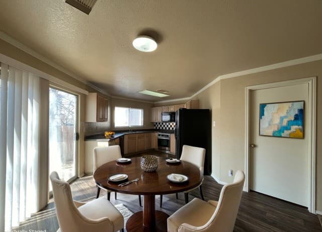 35 Braches Park — photo 3