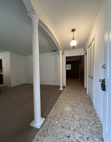 1735 Donaldson Ave — photo 4