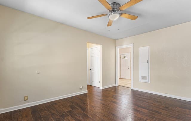 1119 Fenfield — photo 3