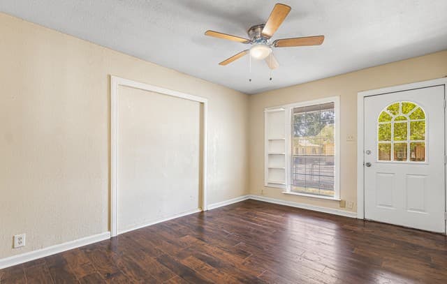 1119 Fenfield — photo 4