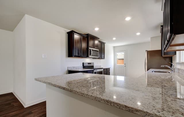 11824 Luckey Villa — photo 4