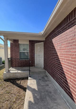 5015 Fountain Hill — photo 2