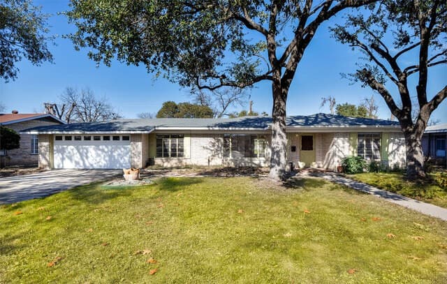 119 Beverly — photo 1