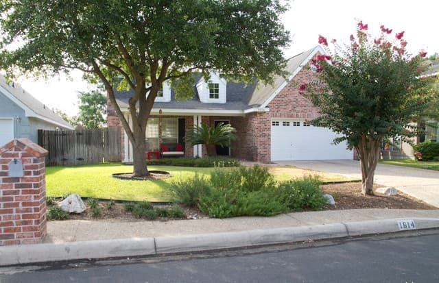 1614 Hawks Tree — photo 4