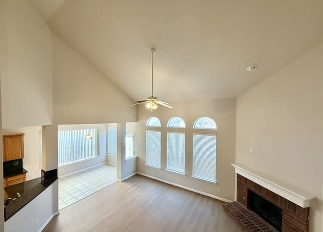 1218 Knights Cross — photo 5