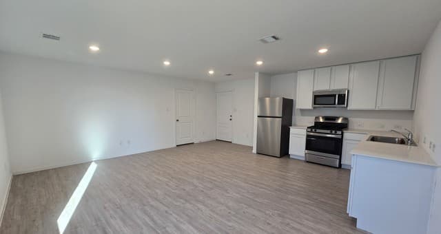 3741 Millbrook Way — photo 4