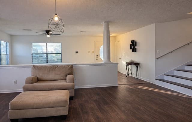 7306 Northallerton — photo 4