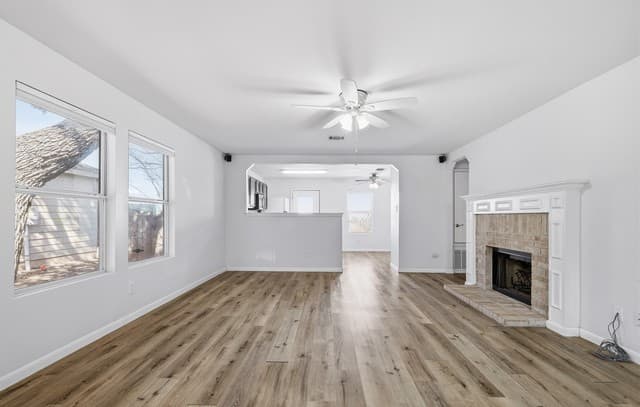 12622 Carriage Blvd — photo 4