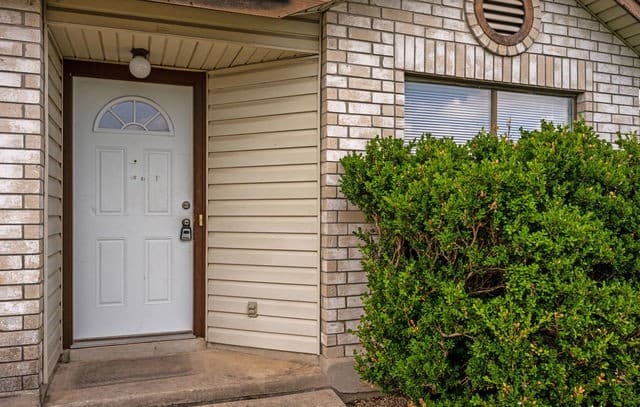 6802 Canary Meadow Dr — photo 3