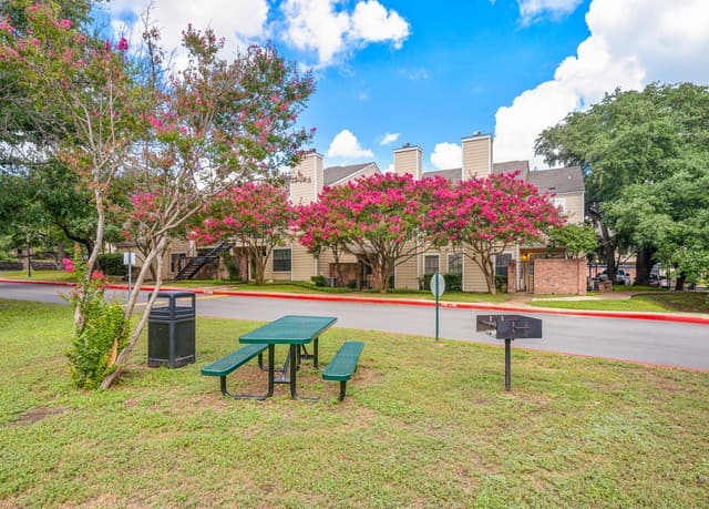 11610 Vance Jackson Unit 413