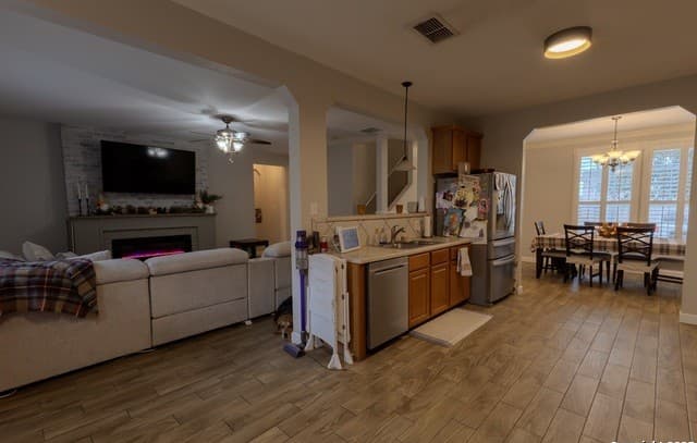 26111 Amber Sky — photo 4