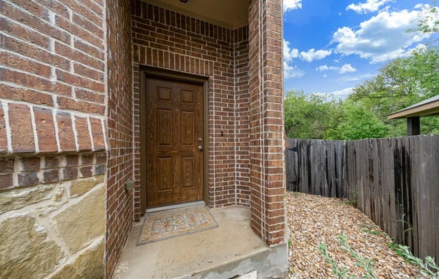 7106 Faith Way Unit 102 — photo 3