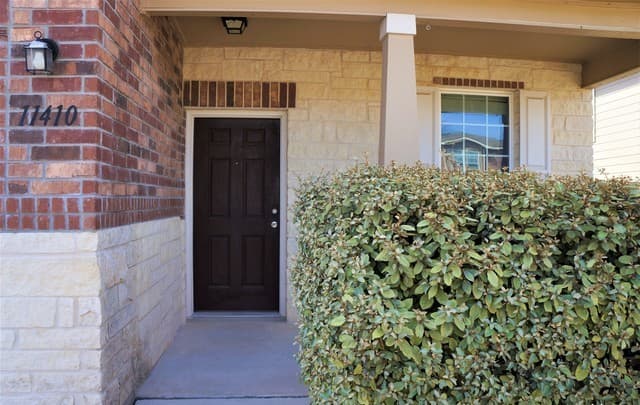 11410 Unbridled — photo 2