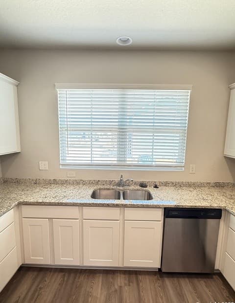 8318 Runner Cove Unit 101 — photo 5