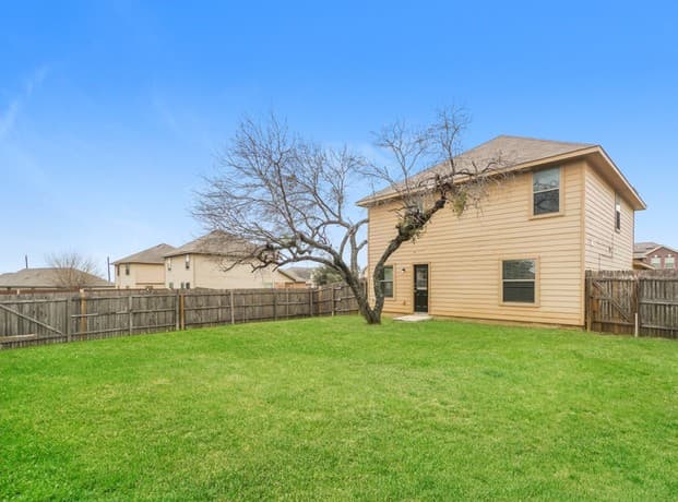 10614 Hunters Pond — photo 2