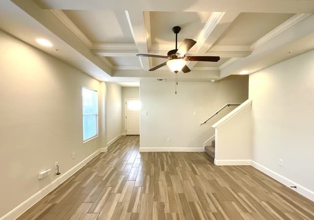 6315 Melanzane Ave Unit 4 — photo 5