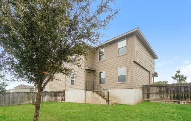 8318 Tesoro Hills — photo 3