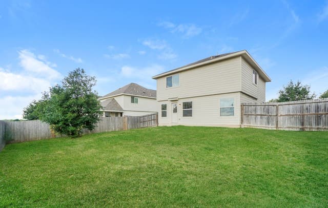 8402 Tesoro Hills — photo 2