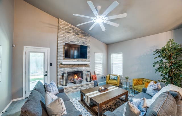 13934 Blenhein — photo 4