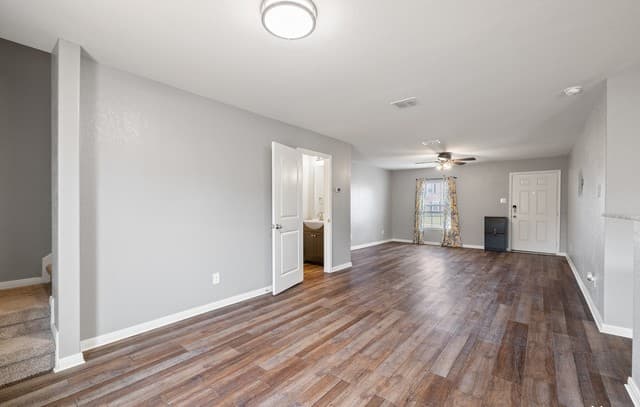 7707 Briarwood Unit 101 — photo 3