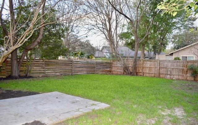 6202 Valley Cliff — photo 4