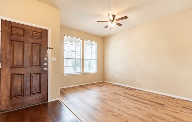 24262 Invitation Oak — photo 5