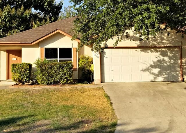 12019 Vintage Point — photo 1