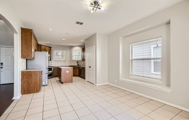 4926 Augusta Sq — photo 3