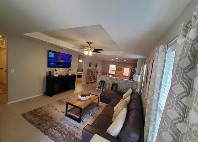 12018 Silver Light — photo 4