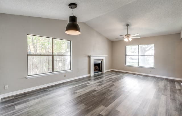 9727 Fortune Ridge — photo 4