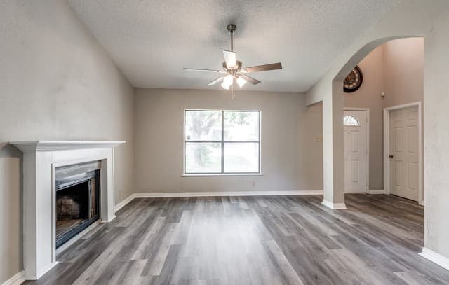 9727 Fortune Ridge — photo 5