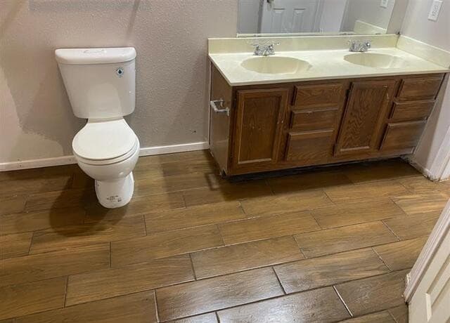 9619 Bratton — photo 5