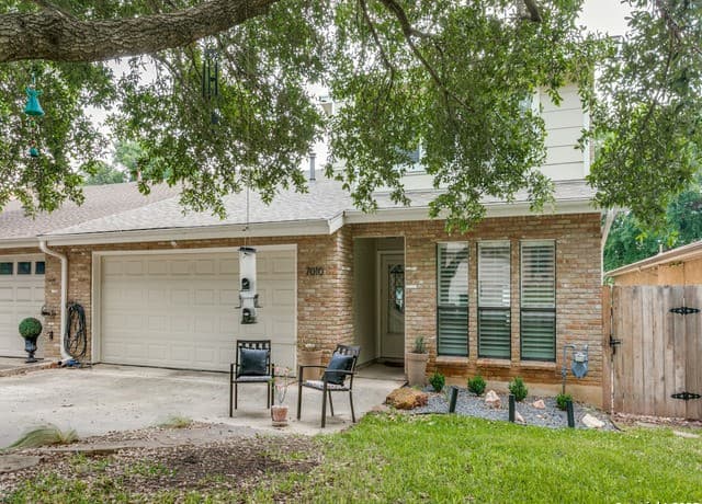 7010 Spring Briar St