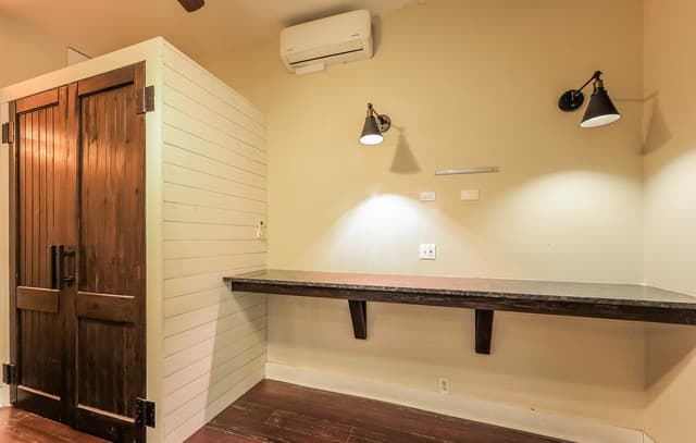 823 Euclid Unit 2 — photo 4